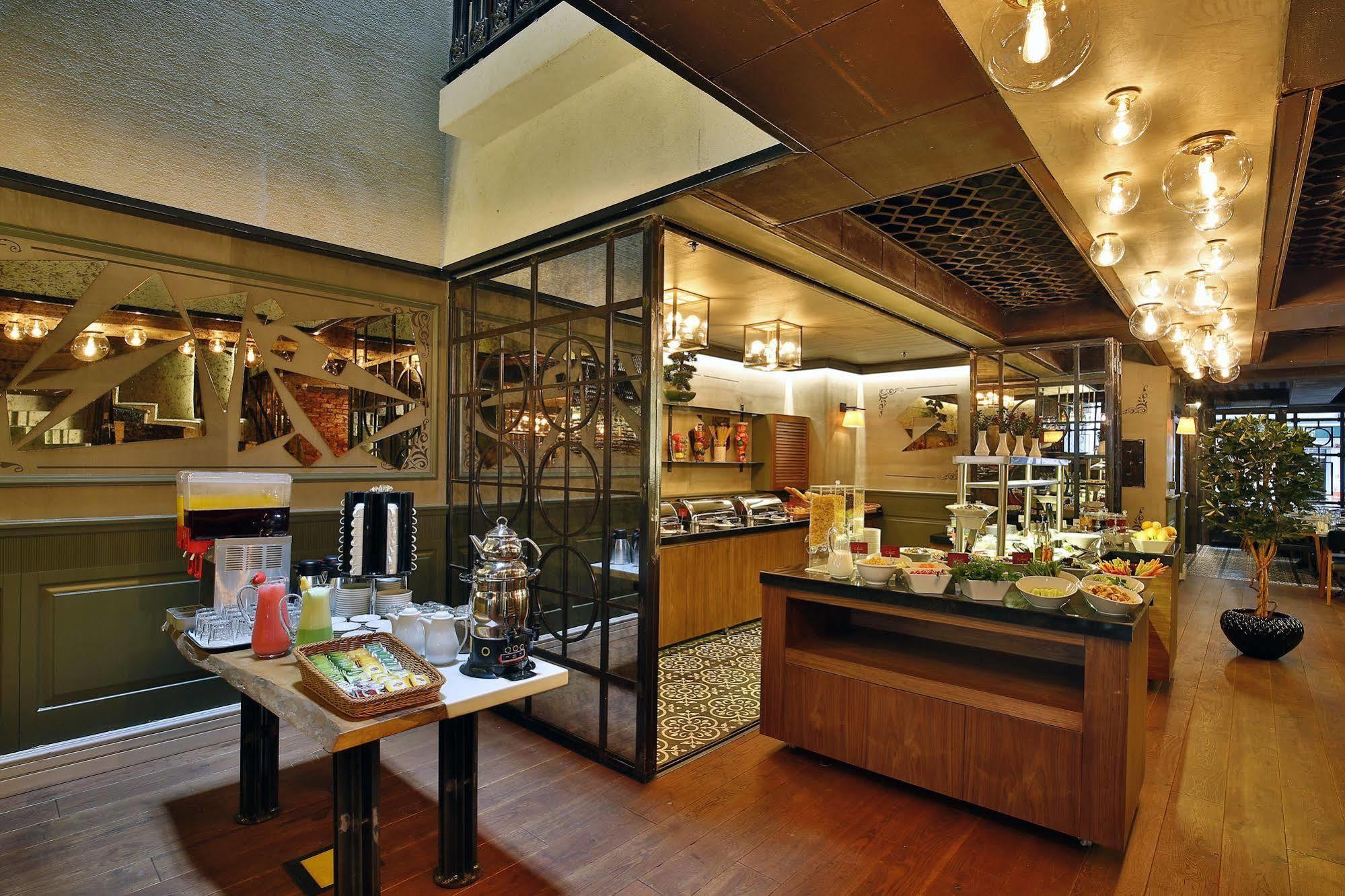 Sanat Boutique Hotel Pera Istanbul Exterior photo